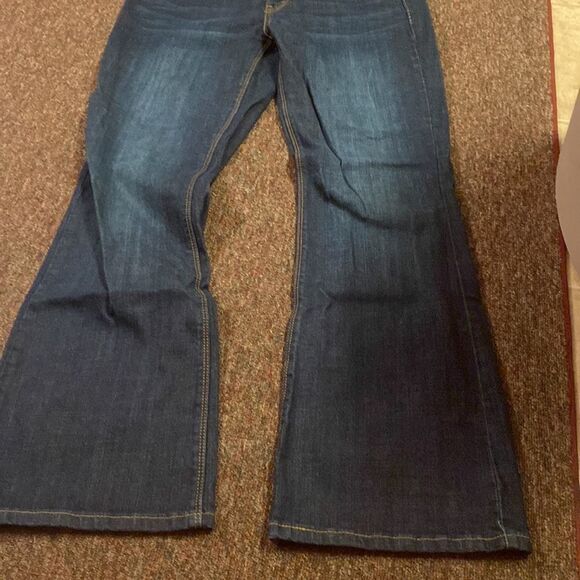 Levi’s slender boot cut 526 size 12 - Picture 2 of 7